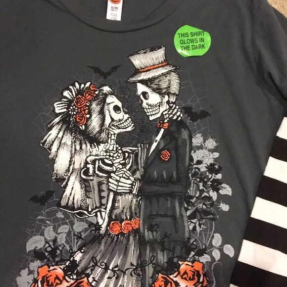 Kids XL (15-17) Halloween Glow in Dark T Shirt New - Picture 2 of 3